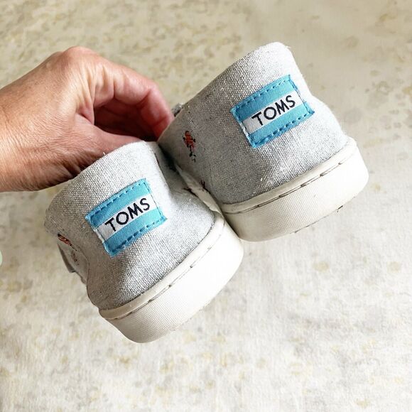 Toms Youth 5 Drizzle Embroidered Bugs Insects Slip On Casual Shoes UK 4 EU 37 - Picture 2 of 10